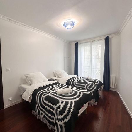 Superbe Appartement Renove Au Coeur De La Capitale Париж Экстерьер фото